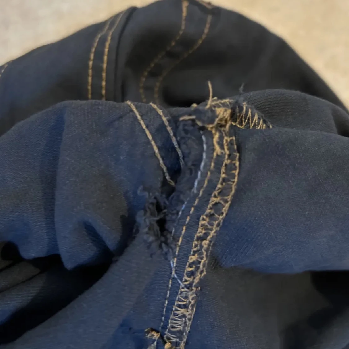 blå högmidjade jeans - 91