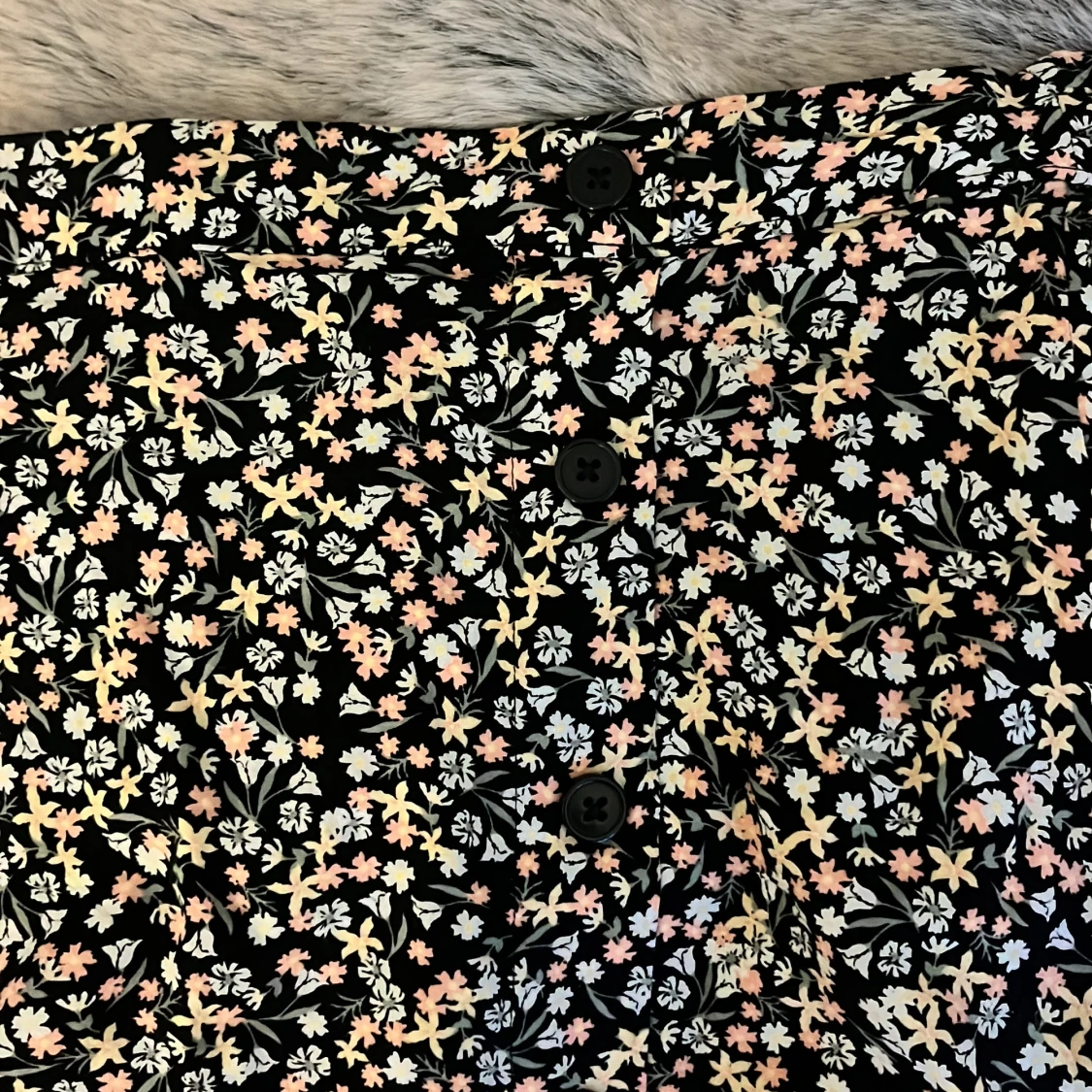 Blommig kjol från b.young - 92