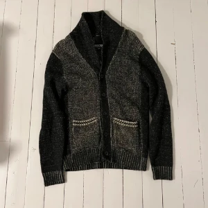Vintage Cardigan - Riktigt fet tvätt | Storlek S | Väldigt sällsynt | Hör av dig om det skulle vara något!