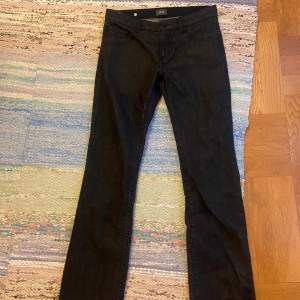 Lite för korta på mig som är 178, ganska skinny i modellen