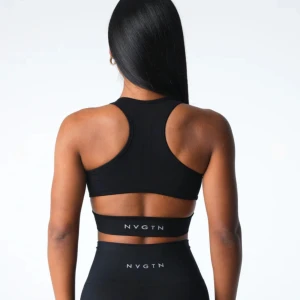 Sport BH - Svart sport BH från NVGTN som är helt oanvänd med lappen kvar. Nypris - 349 kr❣️