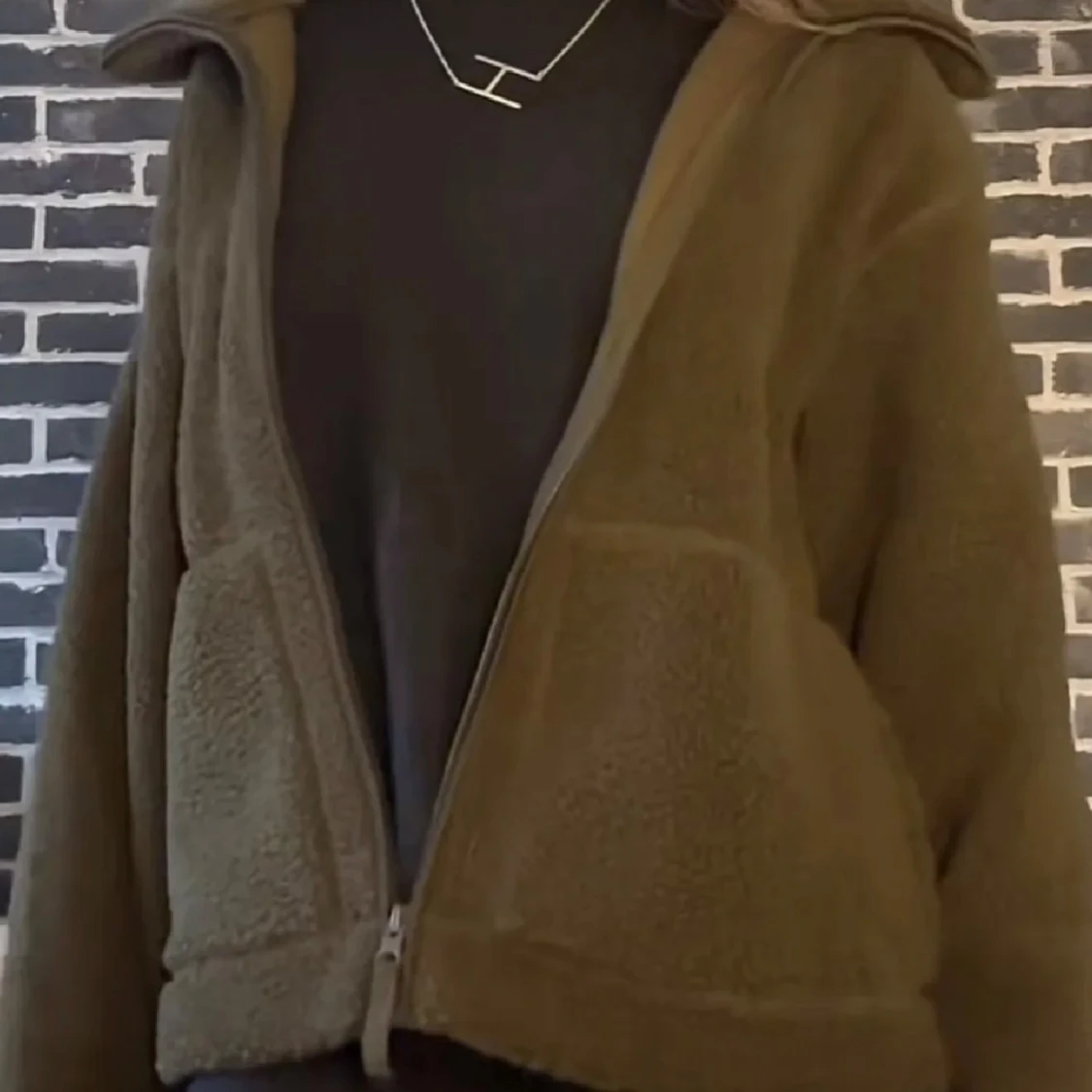 Slutsåld teddyjacka från hm!! - 2