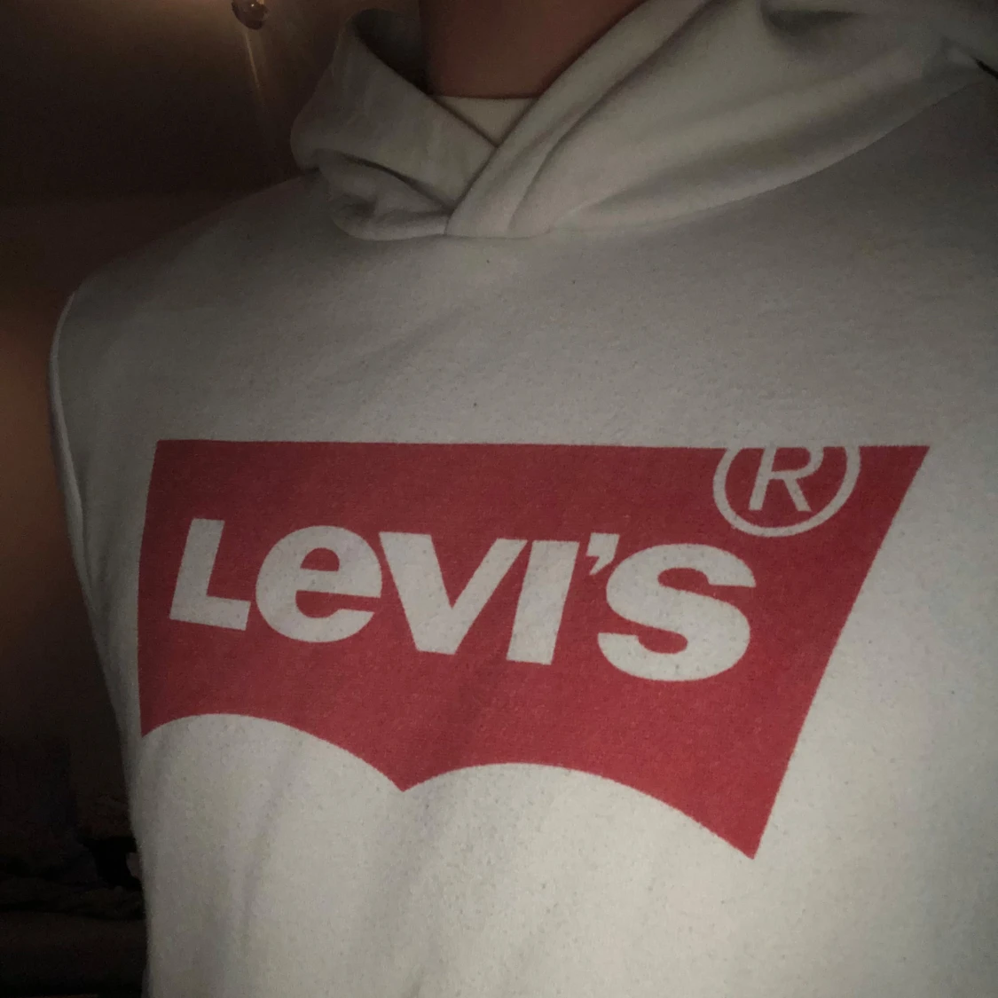 Vit hoodie från Levi's - 1