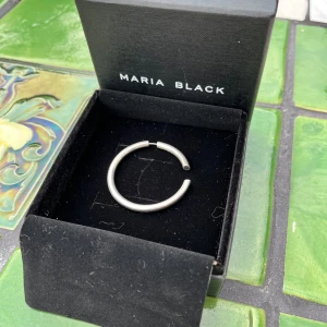 Maria Black earring  - Sterling silver earring from Maria Black. 4,6cm in diameter. Very good condition. 