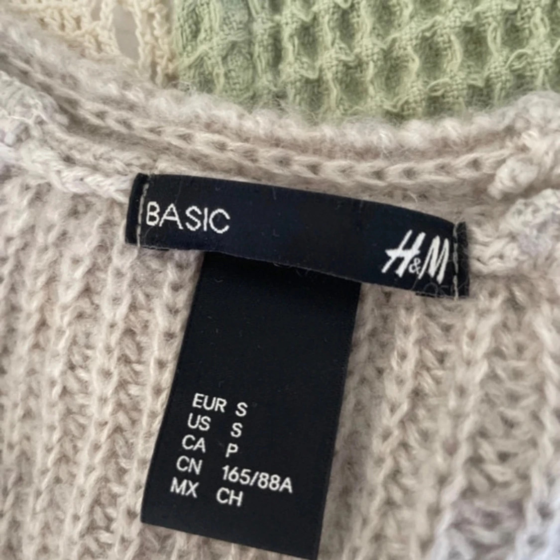 Stickad grå tröja - 91