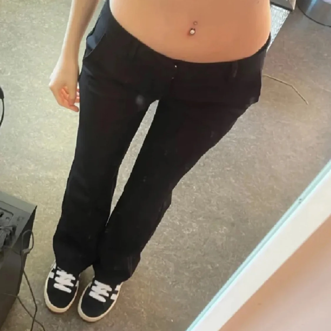 Svarta kostymbyxor - 2