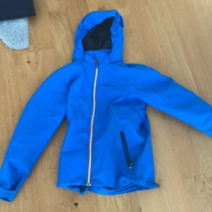 Everest jacka  - Inte mycket använd