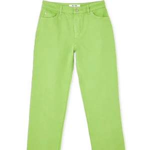 ljusgrön jeans NA-KD - ljusgrön jeans,  medelhög midja, lite baggy stil, helt nya