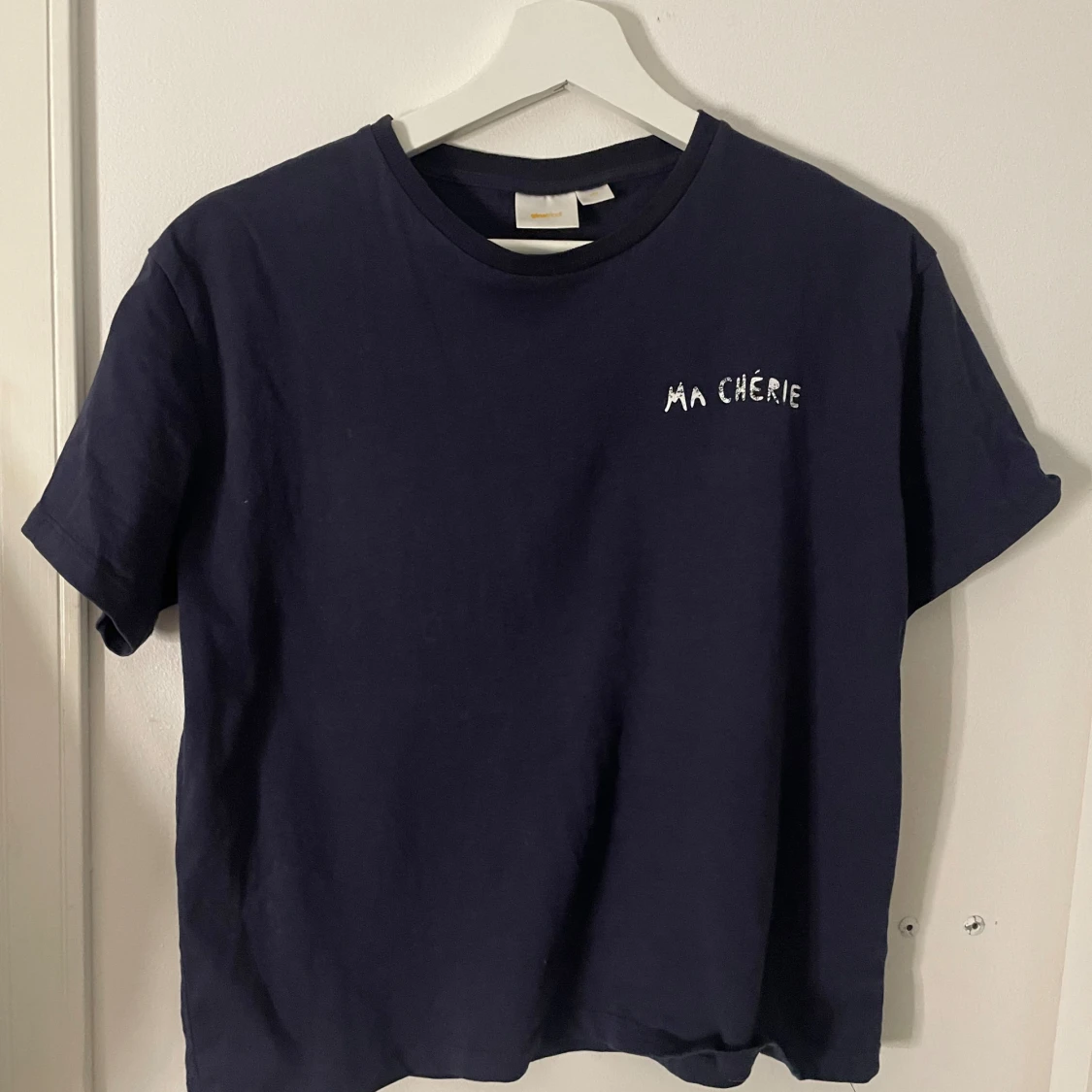 Snygg marinblå T-shirt❣️ - 92