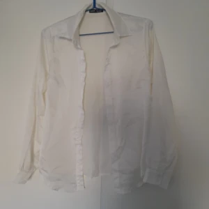 Fancy button up - En bra för ett möte som bevövs en button up skjorta