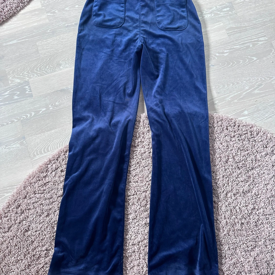 Blåa mjukisbyxor - 90