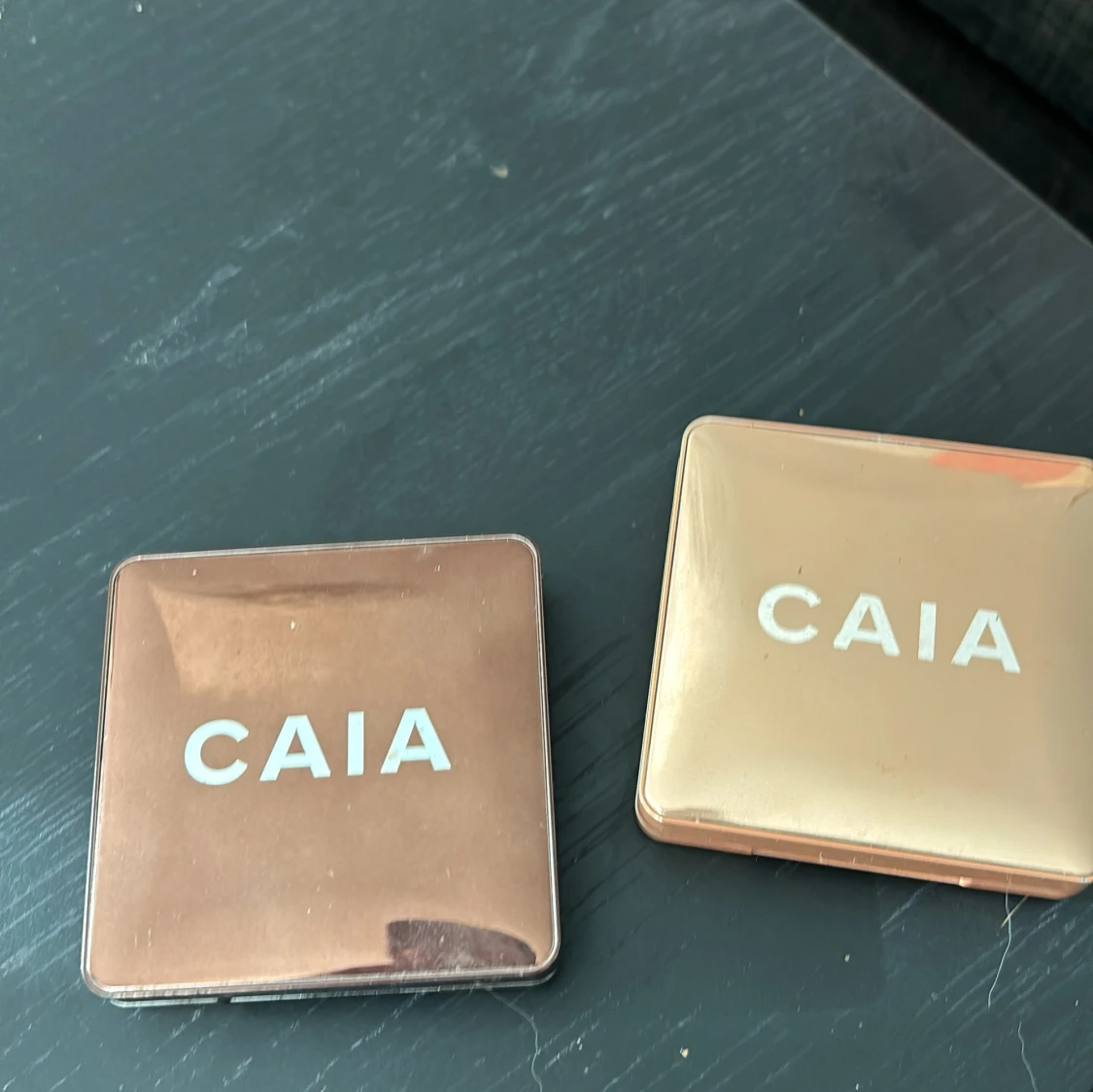 Caia glow bronzer & highlighter