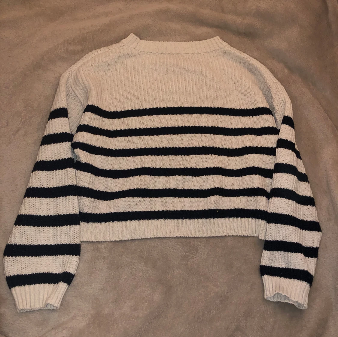 Randig stickad tröja från Lindex - 90