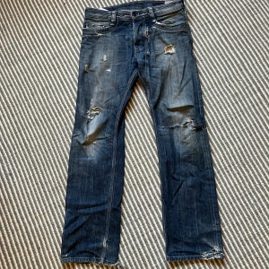 Diesel timen bootcuts 34w32l - coola jeans för coola människor 