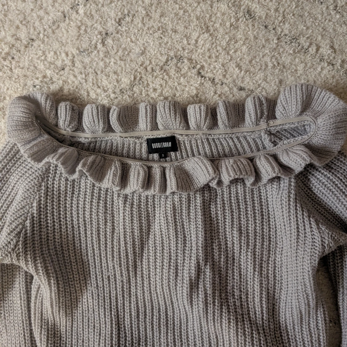 Grå tröja från Bubbleroom  - 90