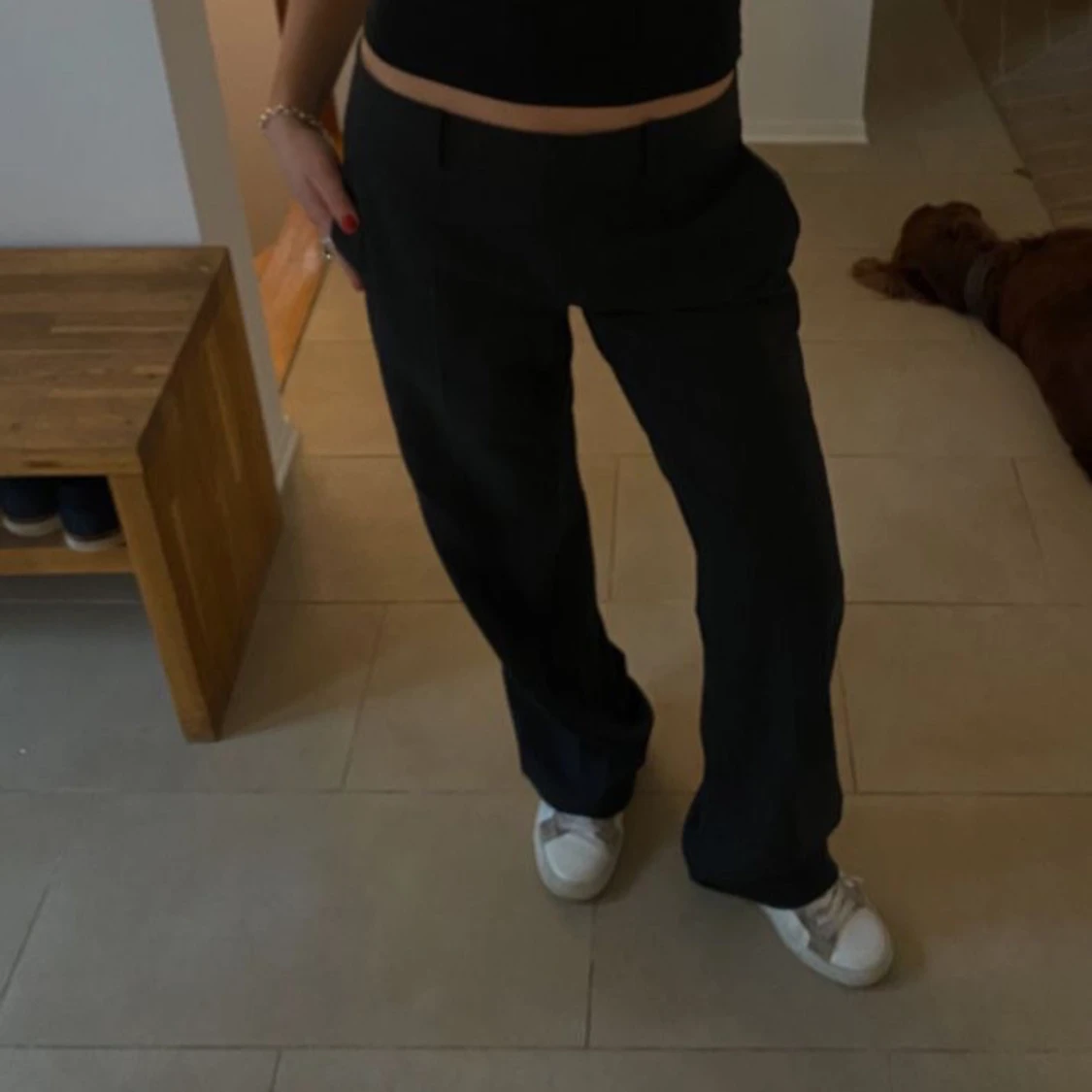 Svarta byxor från BikBok