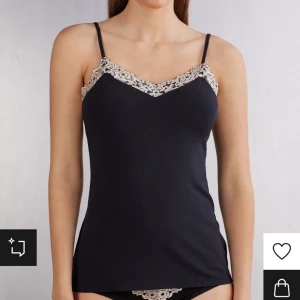 Intimissimi linne - Storlek S. Nypris 350