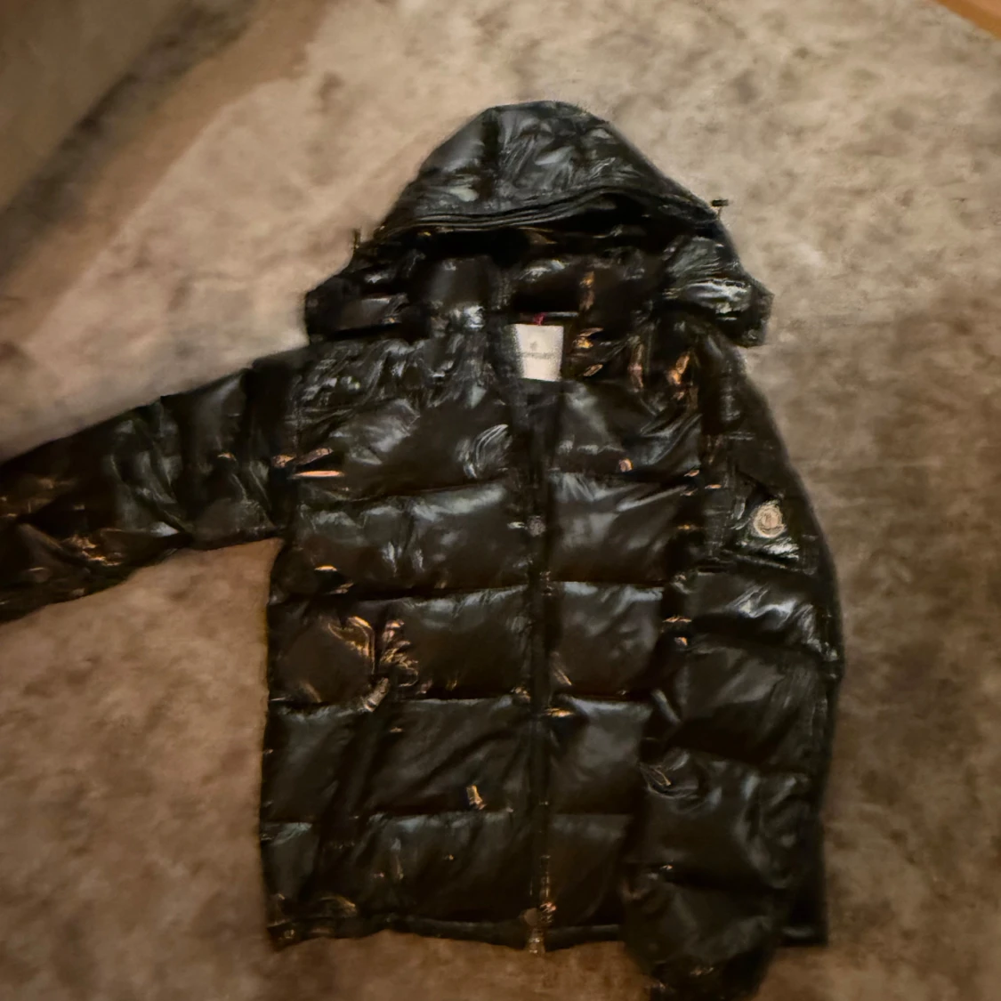 Svart dunjacka från Moncler str 3
