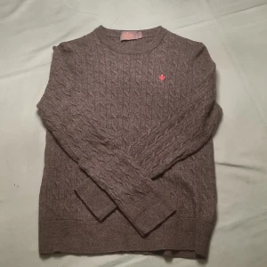 Morris wool sweater - Dark grey. Good condition.