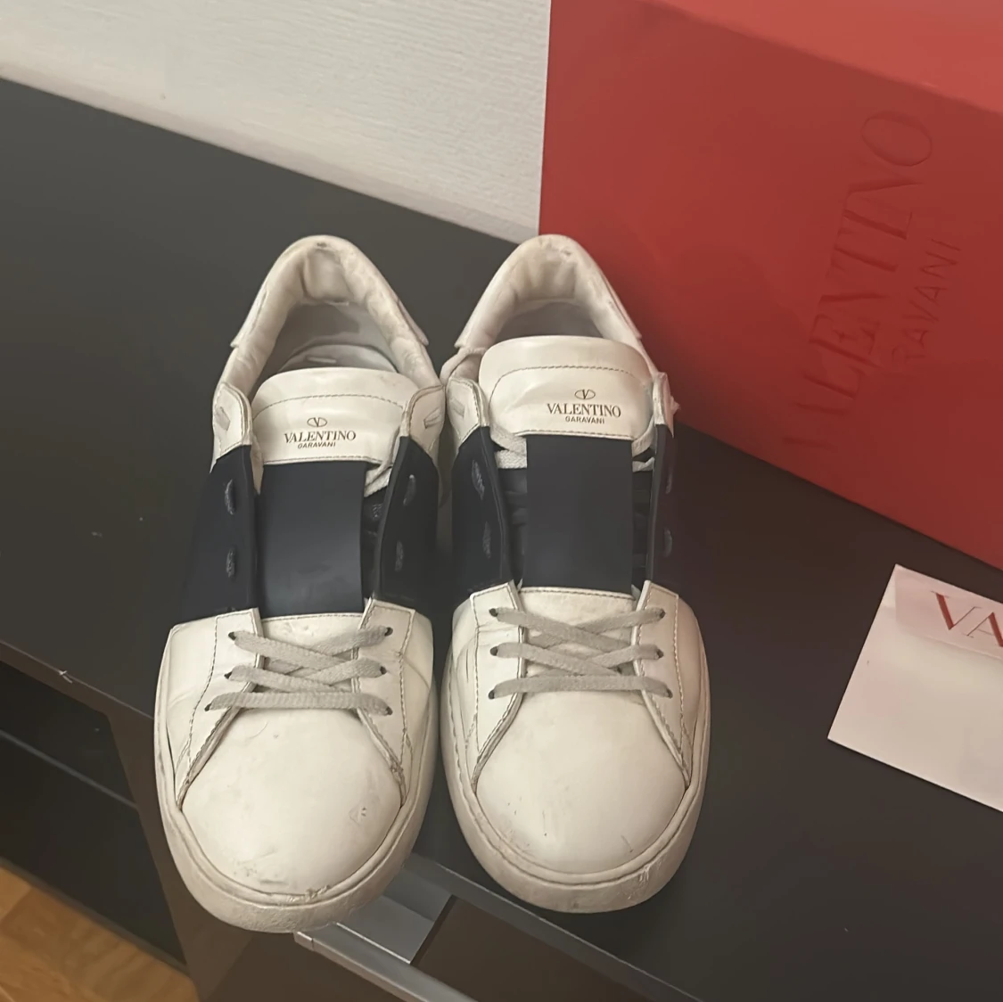 Valentino opens mörkblå  - 90