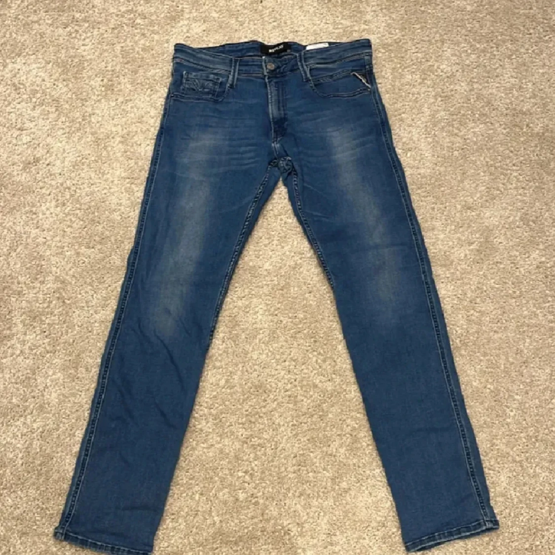 Blå jeans från Replay - 90