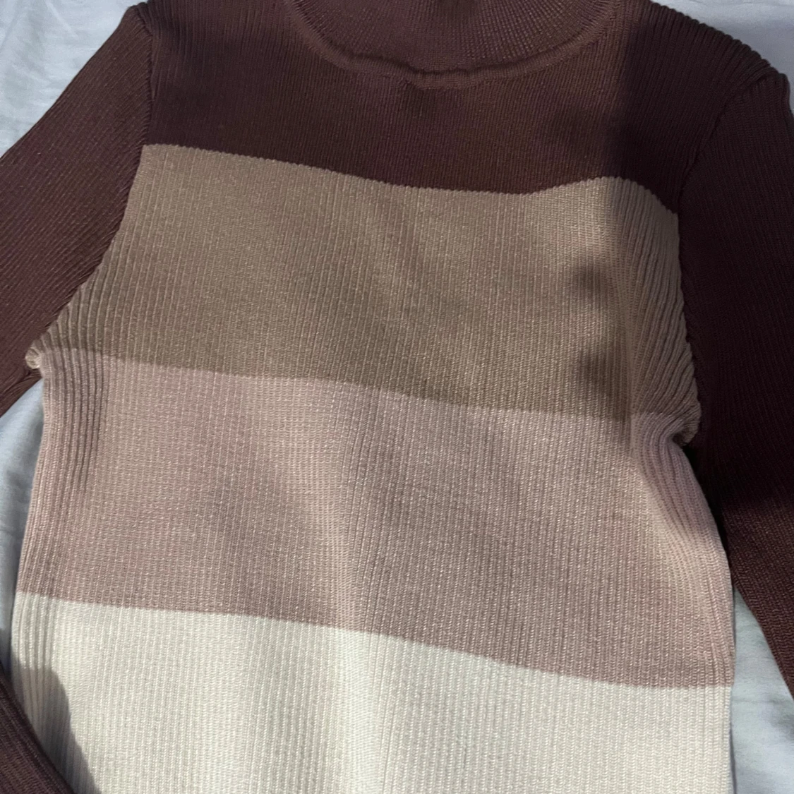 Randig stickad topp - 91