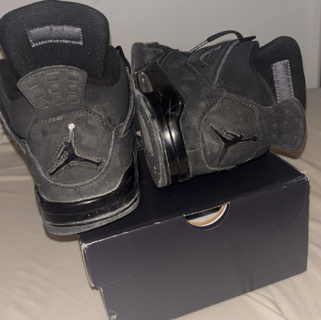 Jordan 4 blackcat - 92