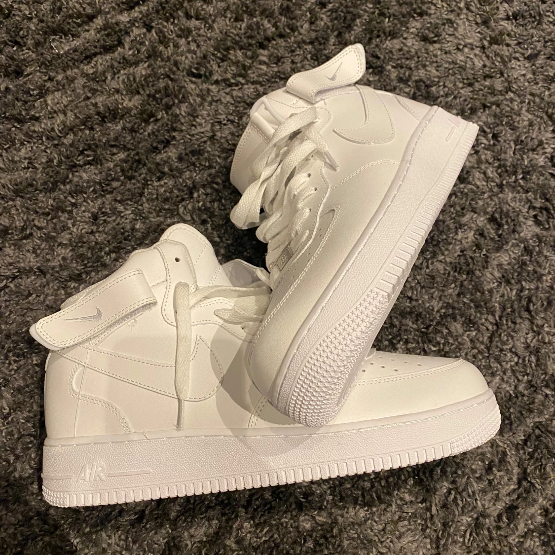 Vita Nike Air Force sneakers