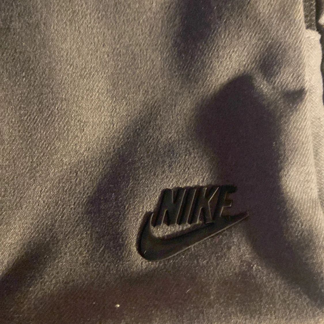 Grå axelväska från Nike - 92