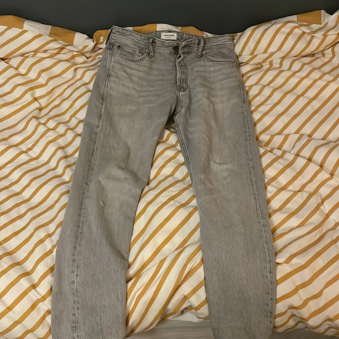 Grå jeans från Jack n Jones