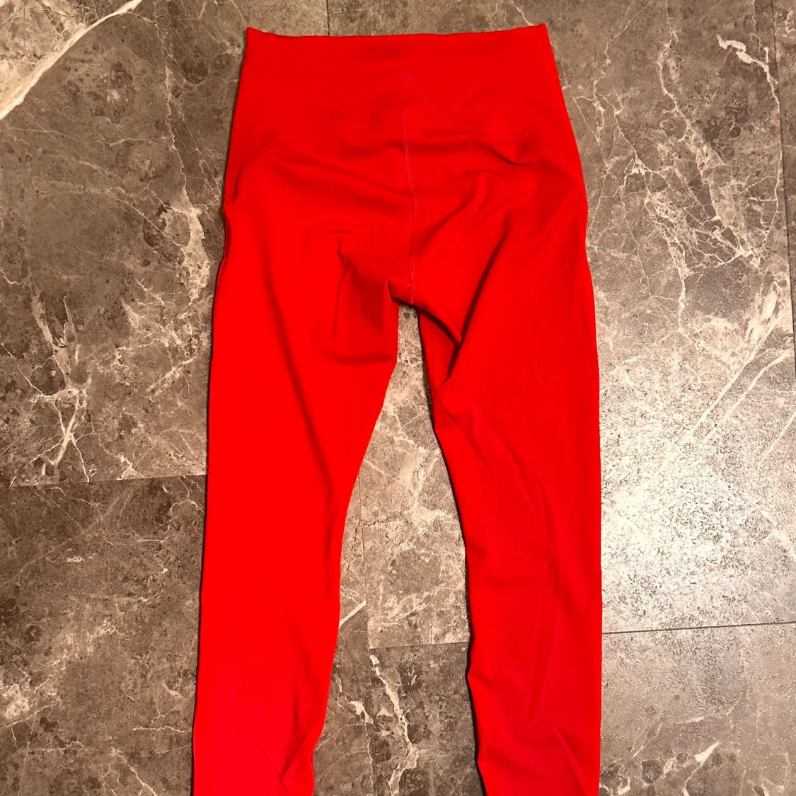 Lululemon - rött set - 91