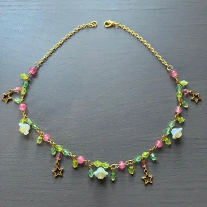 Pink and green fairy necklace  - Handmade fairy necklace.🎀