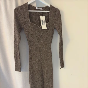 Adoore Roma Dress Brown Melange, strl 38 - Aldrig använd med prislapp kvar 