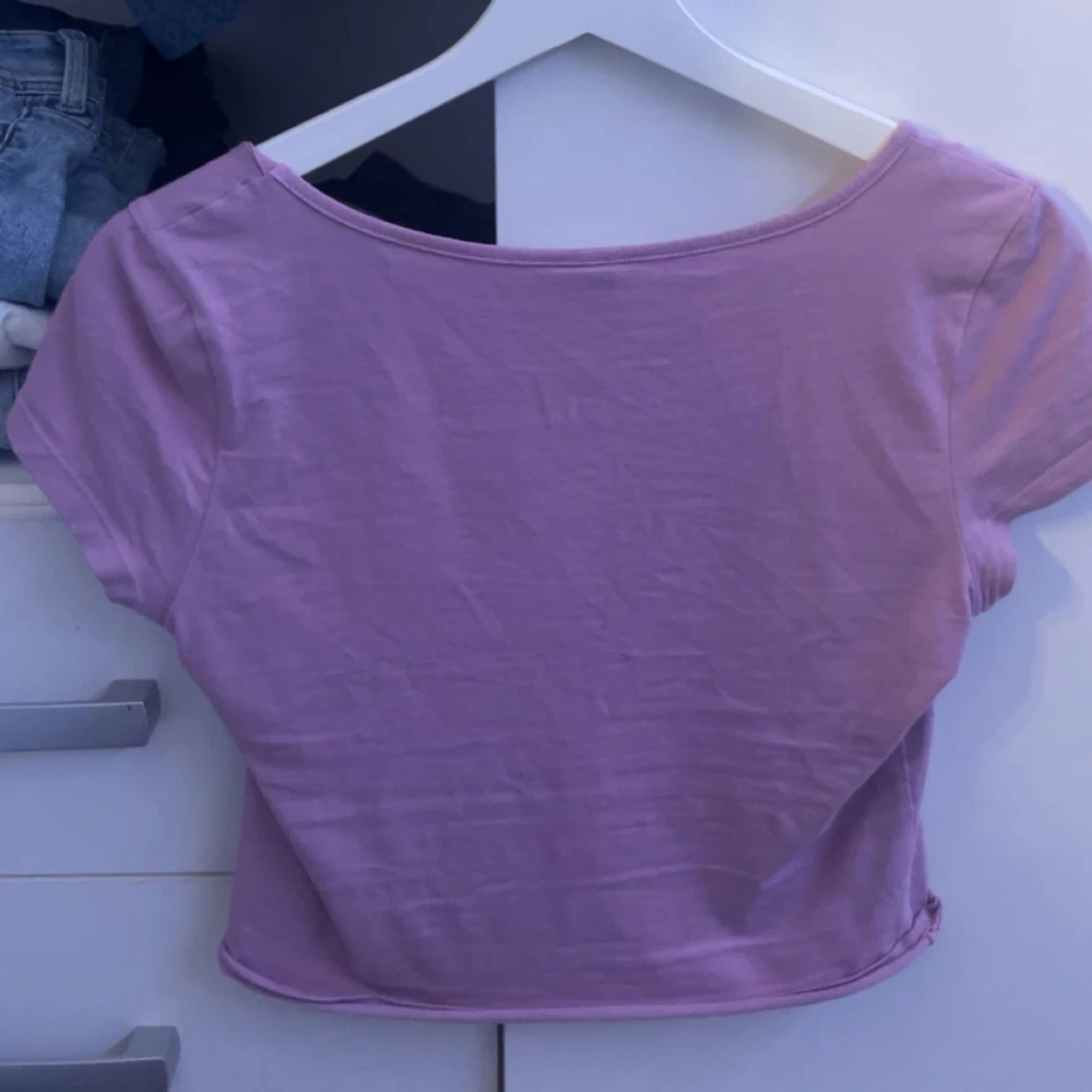 Ljusrosa croppad topp från H&M - 90