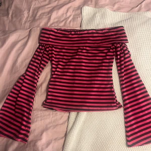 Off shoulder tröja - Nyskick