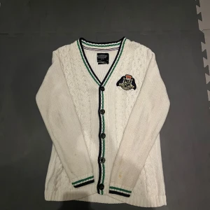 Stickad kofta - Fin stickad kofta från märket Bonelid