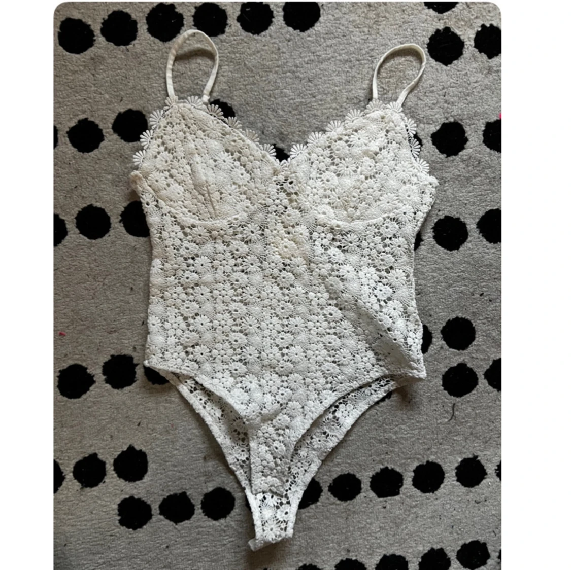 Vit spetsbody från H&M