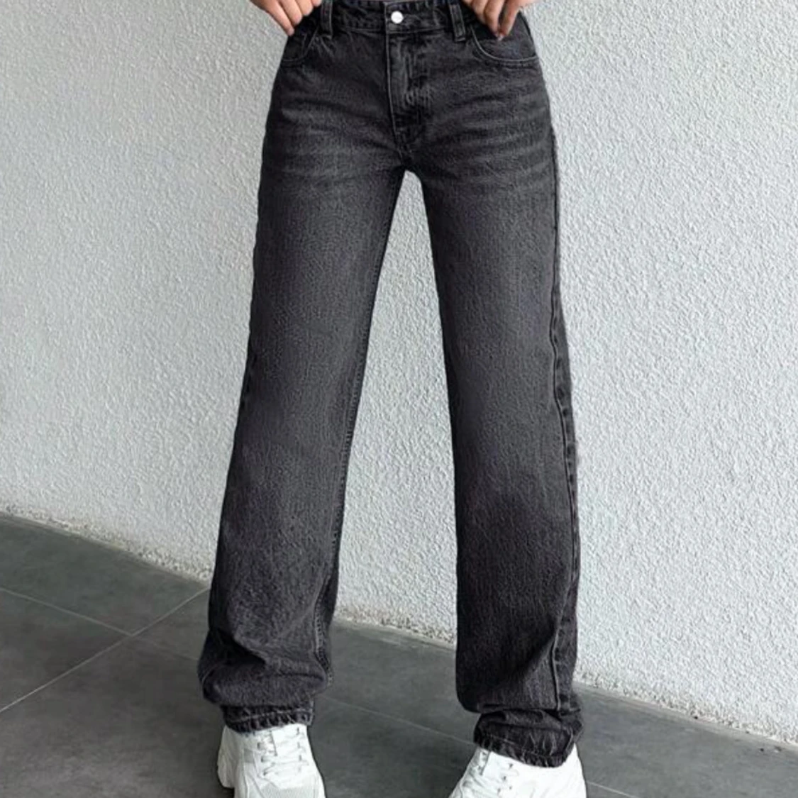 Svarta jeans 