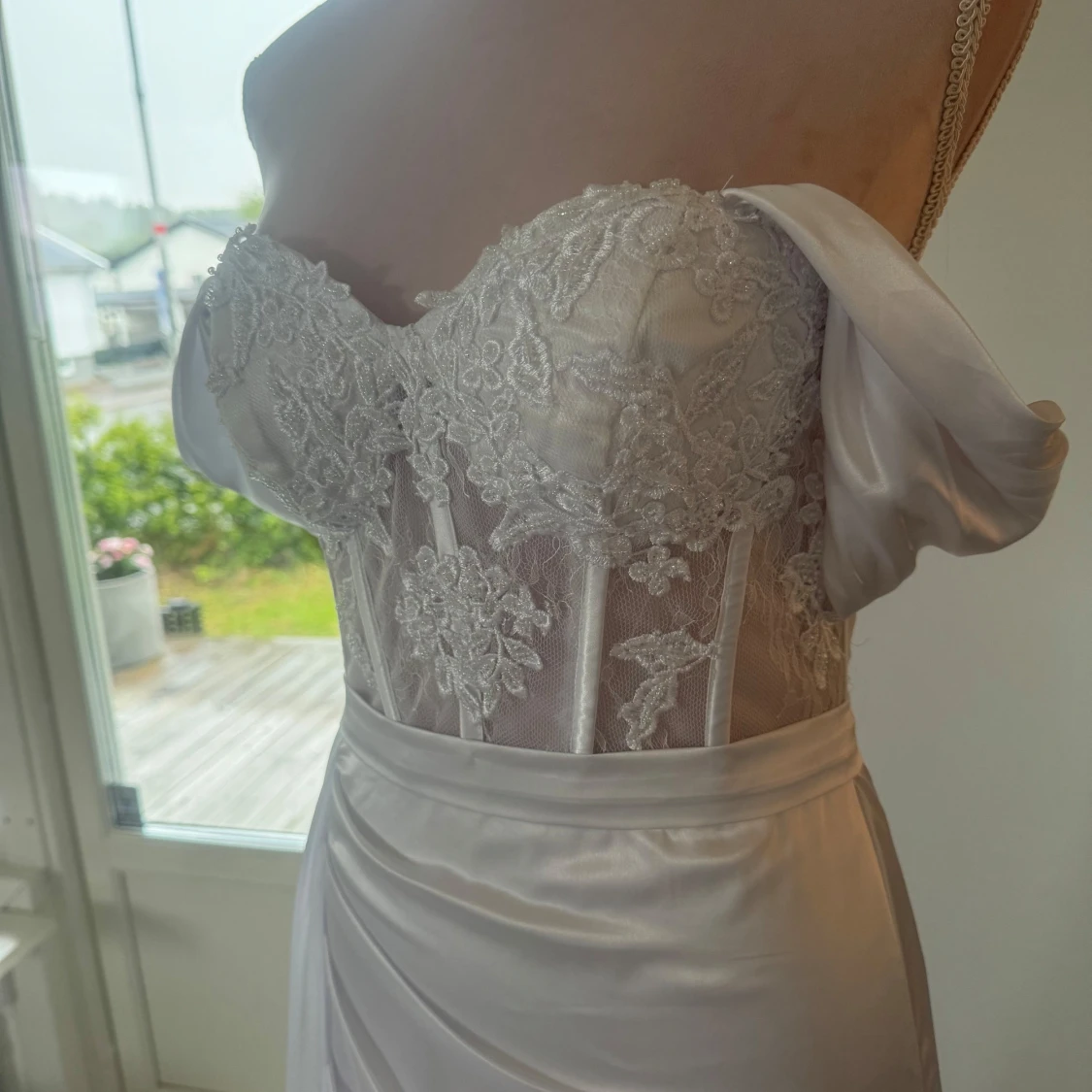 Brudklänning / festklänning 