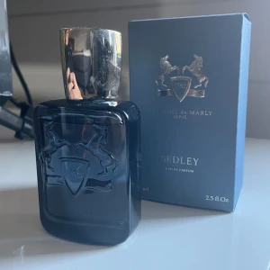 Parfums de Marly  - Parfums de Marly sedley, 70/75 ml kvar. Öppen för byten (endast nisch) men säljer också 