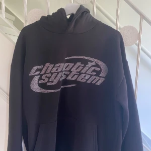 Rhinestone Hoodie - Använd vid typ 2 tillfällen så knappt använd.