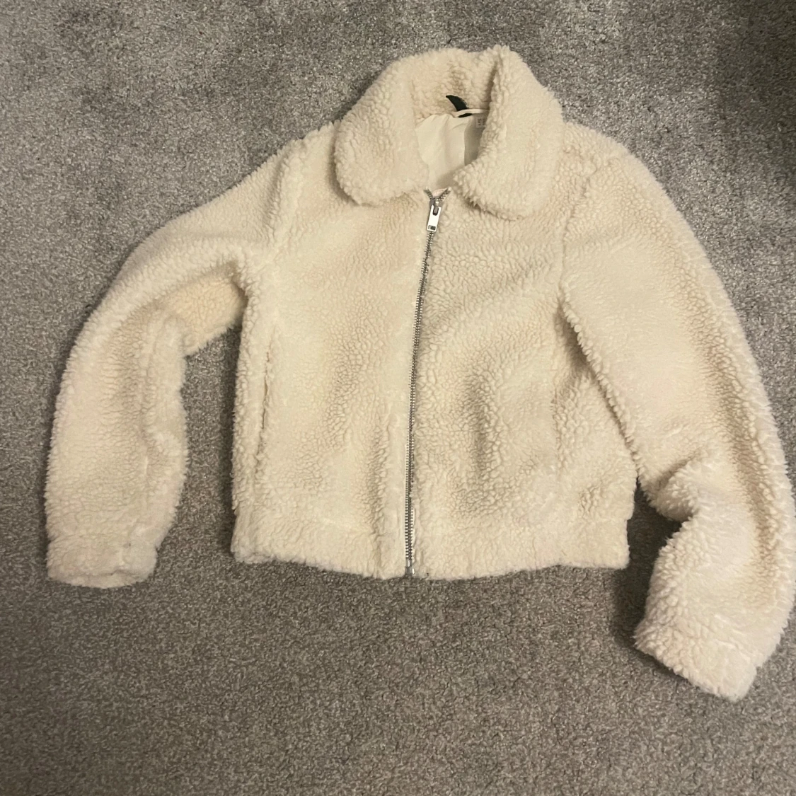 Vit teddyjacka