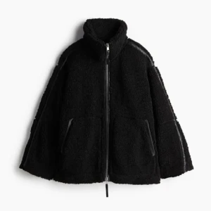 H&M teddyjacka/ pilejacka - Slutsåld pilejacka från H&M💓 Helt oanvänd 