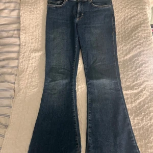 Jeans - Köpte på bok bok i somras 