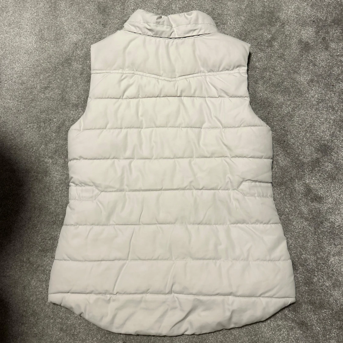 Ljus beige dunväst  - 90