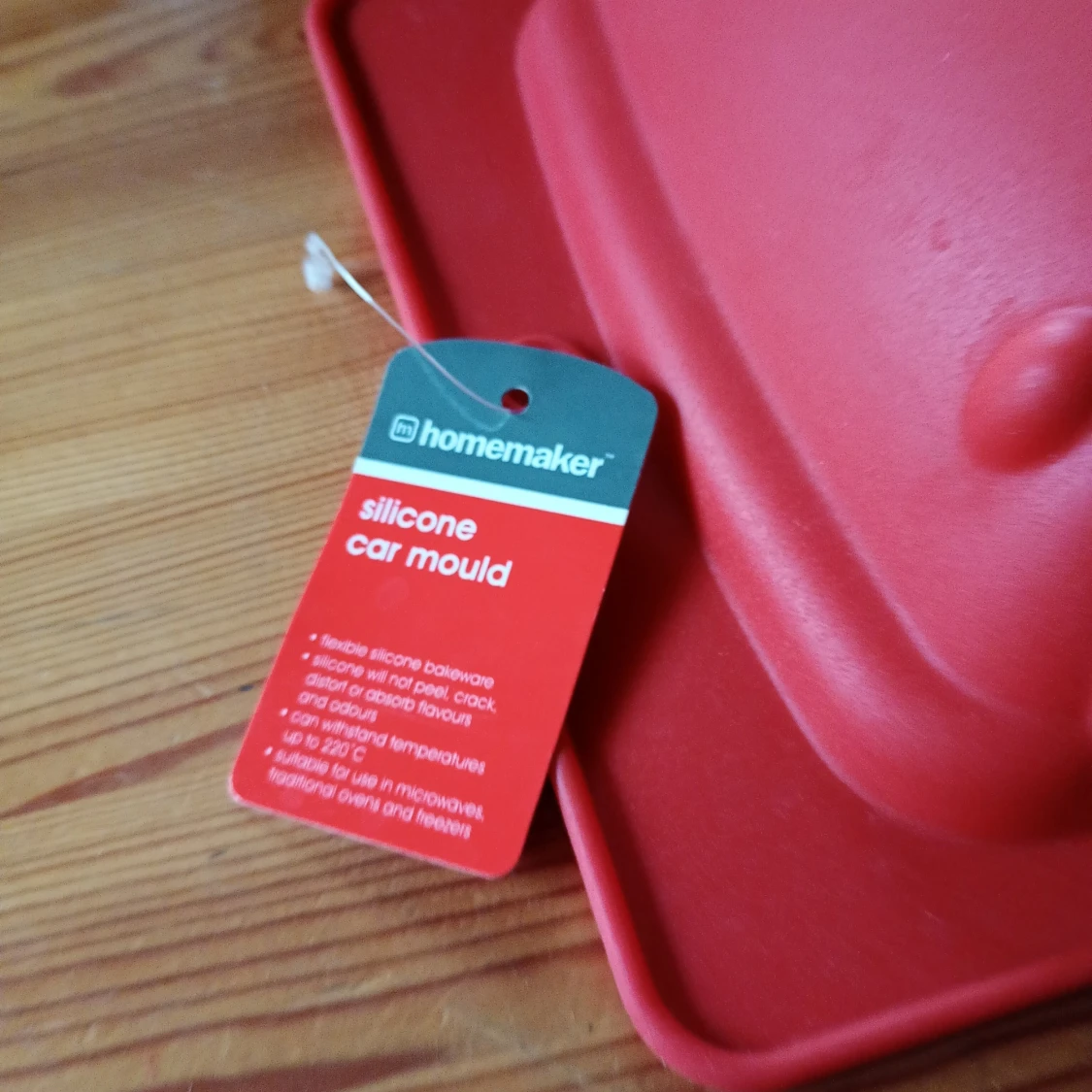 Tårtform motiv bil Silicon röd. - 92