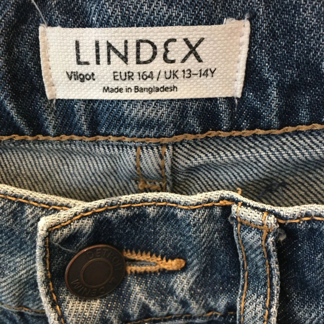 Blå jeans från Lindex - 90