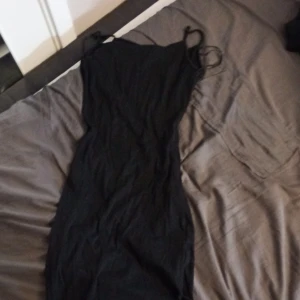 Klänning  - Den e inte använd alls 