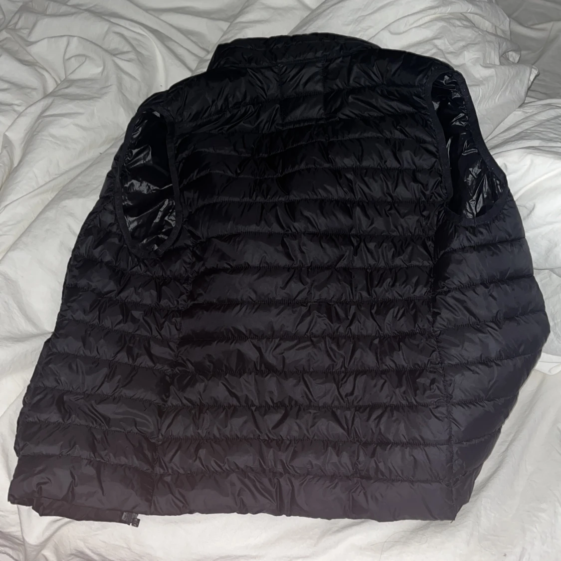 Svart dunväst från McKinley - 91