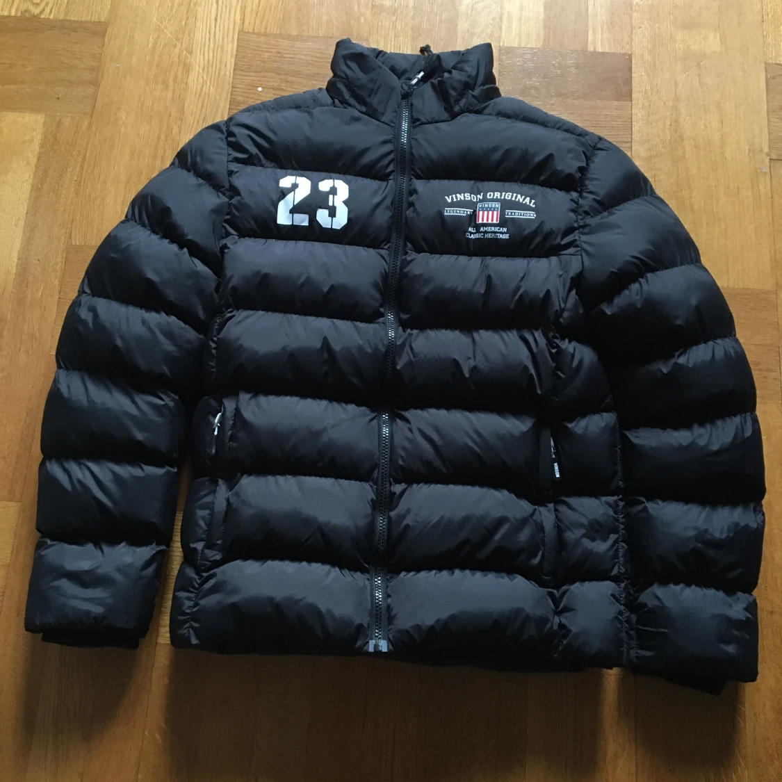 Svart pufferjacka från Vinson - 90